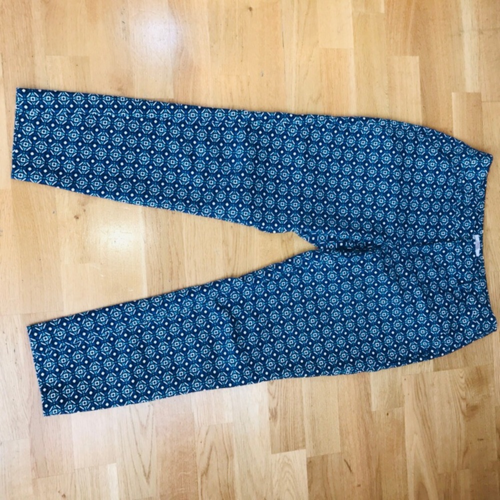 Pants/slacks - Picture 3 of 4